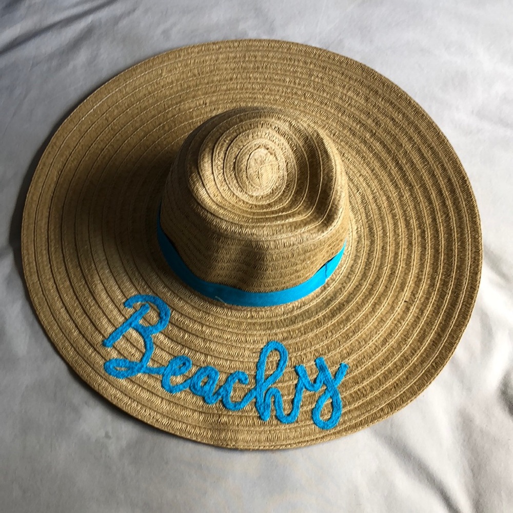 ✨HP✨Beachy Floppy Hat